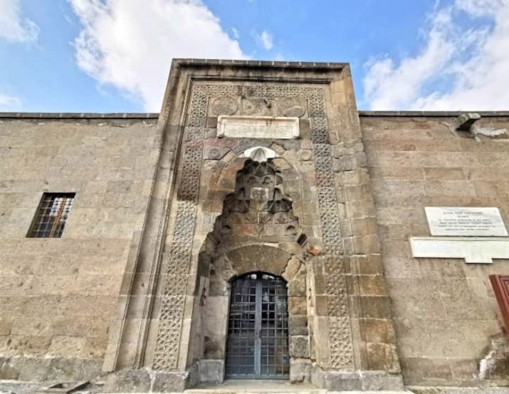 Kayseri Web sayfalarının başarısı için önemli olan şey, profesyonel web sayfası hazırlayan firmaların rolüdür. Kayserş web ajans profesyonel hizmet